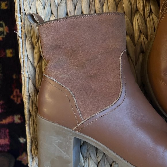 Soludos Dani Shearling Platform Boot, Camel, Size 7 - Picture 4 of 6